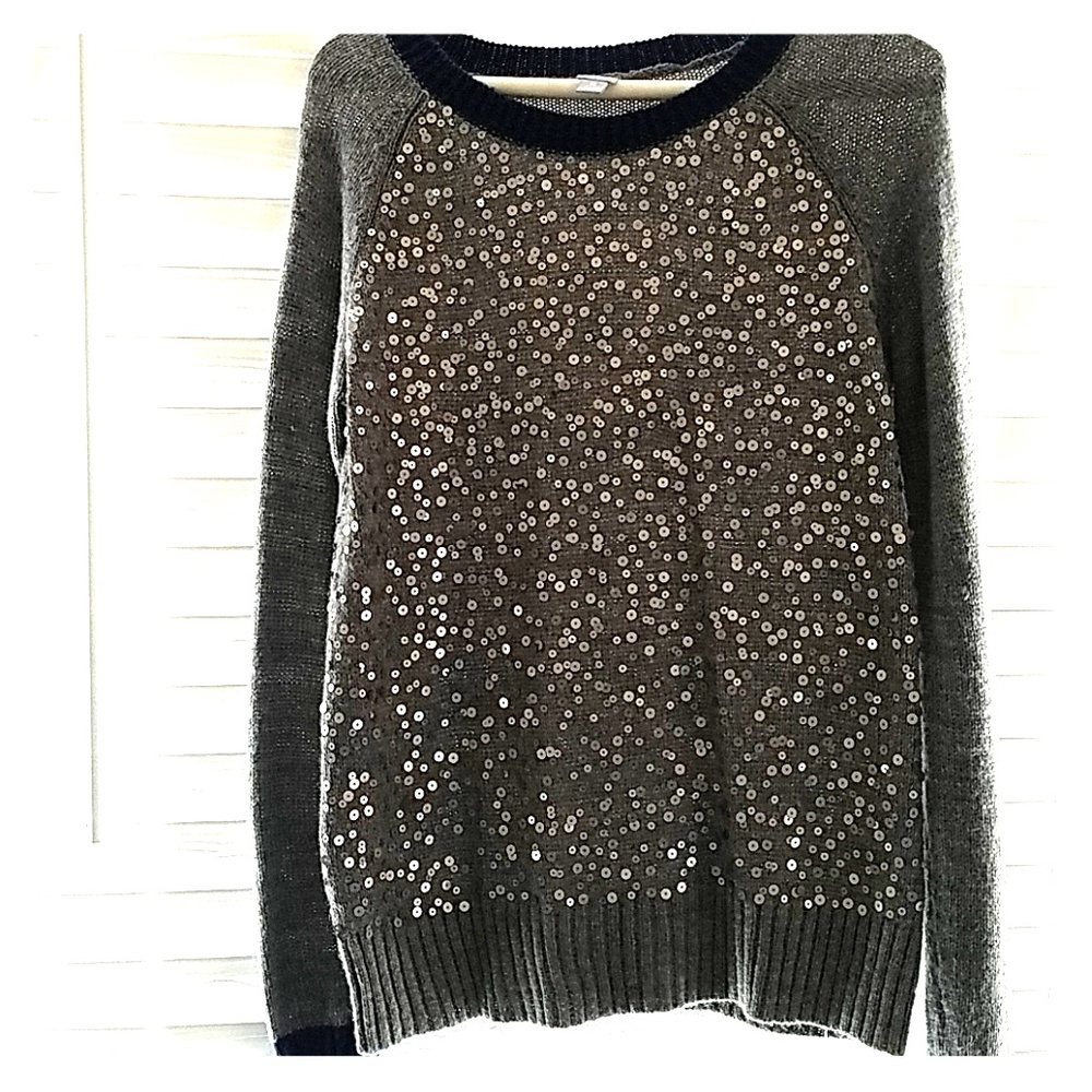 Sequined sweater